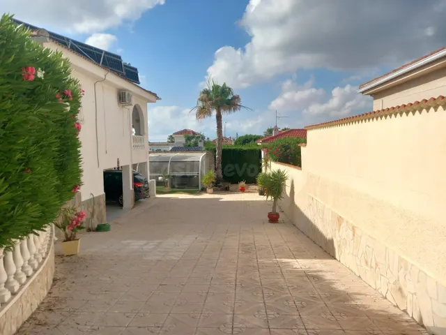 Impresionante villa independiente en dúplex en Ciudad Quesad - foto 2
