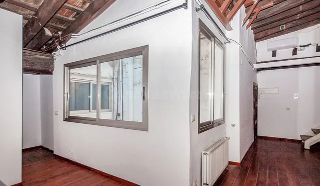 Casa 2 habitaciones 100m² en venta - Ciutat Vella - foto 2