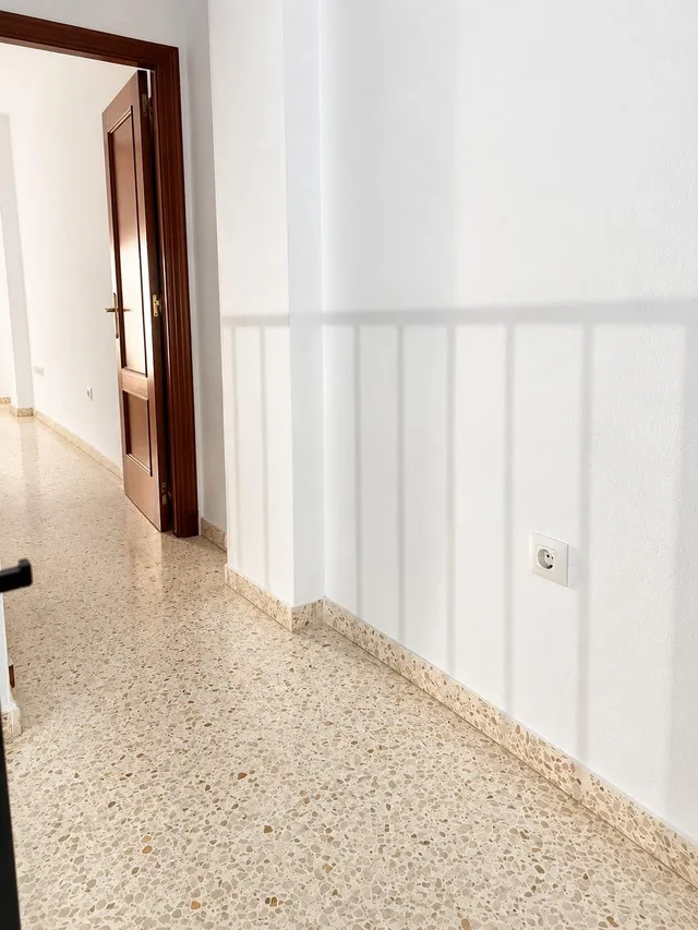 Una casa con espacio para disfrutar dentro y fuera — 13