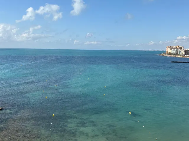 PRECIOSO APARTAMENTO FRENTE AL MAR, UN SUEÑO A SU ALCANCE — 26