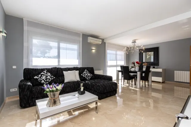 Espectacular Casa en Castellar del Vallès - foto 5
