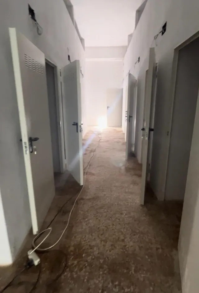 TRASTERO EN VENTA EN OLIVERETA — 12