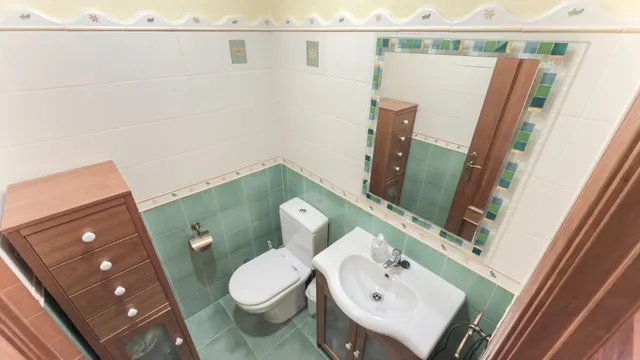 Amplia vivienda de 3 habitaciones en el centro de Irún — 16