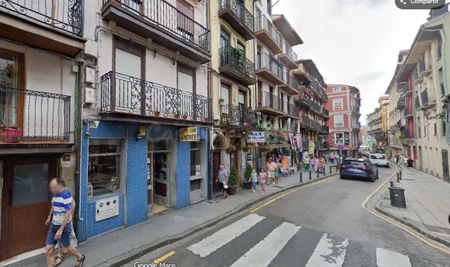 SE VENDE inmueble ALQUILADO en Laredo