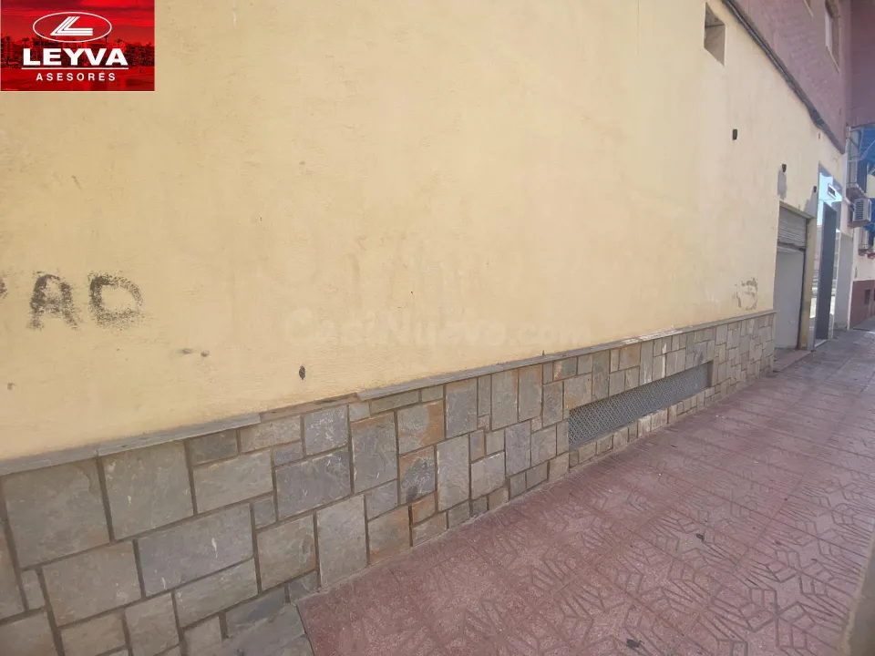 SE VENDEN DOS LOCALES PARA NEGOCIO EN PUERTO DE MAZARRON