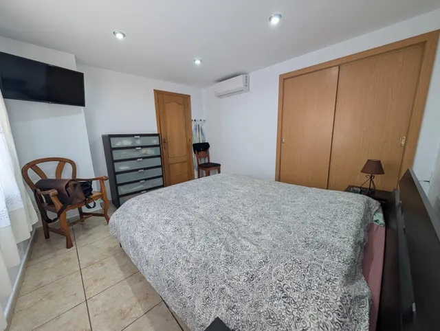 Piso amplio y  reformado próximo al Mercado Central de Santa Pola — 16