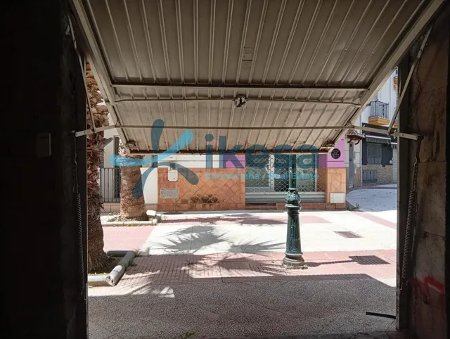 Se vende Local Comercial en Salobreña - foto 3