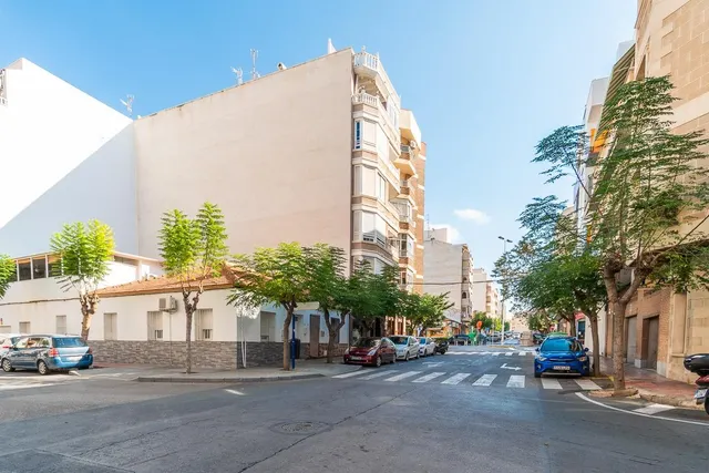 Ático en el centro de Torrevieja — 34
