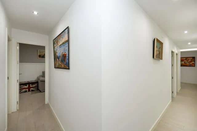 ESPECTACULAR PISO DE 4 DORMITORIOS EN PEDRO ANTONIO DE ALARCÓN 9 — 29