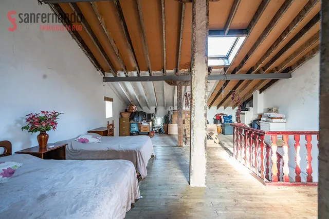 Casa en Hornedo Entrambasaguas con terreno urbano de 1.500m2 — 11