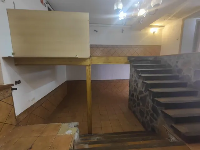 LOCAL COMERCIAL EN VENDA AMB PROJECTE DE CANVI D'ÚS A HABITATGE / CENTRE DE VILANOVA DEL CAMÍ — 32