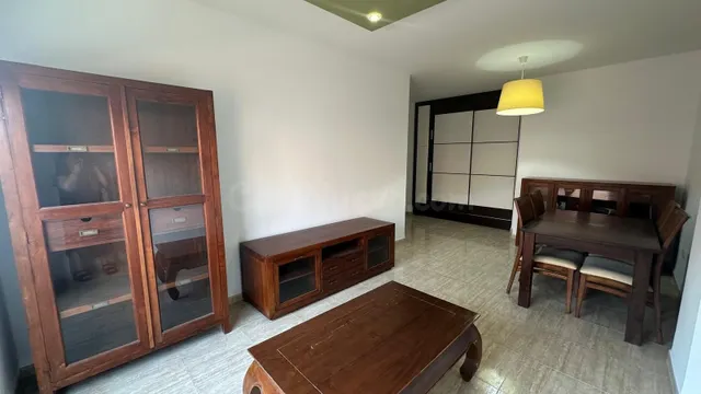 VENTA DE PISO DE DOS DORMITORIOS EN EL BARRIO DE LA ROCALLA  - foto 2
