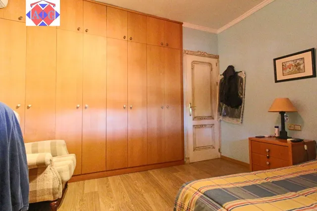 0110 Chalet en Zona Residencial, El Romeral. — 41