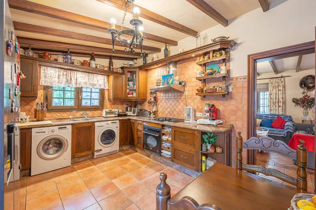 FINCA CON CASA EN VENTA OJEN — 33