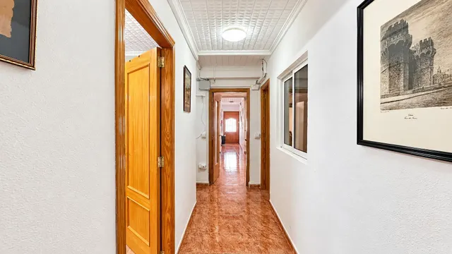 UNA CASA PARA VIVIRLA, DISFRUTARLA Y HACERLA TUYA EN BENIMODO — 28