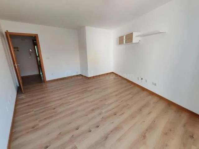 Piso dos habitaciones con garaje y trastero en Arcade - foto 2