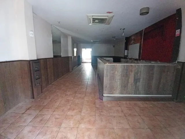 CASA OKUPADA C/CERDANYOLA SABADELL — 6