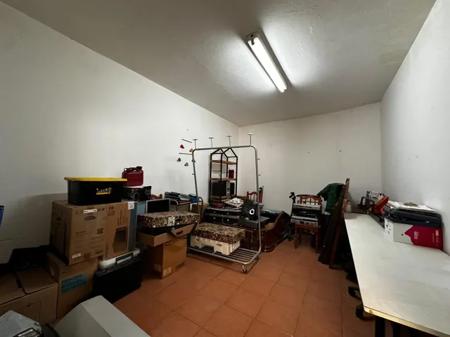 EN CARRIZAL, CASA TERRERA MUY AMPLIA — 32
