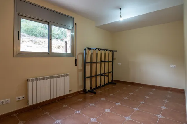 Casa con piscina y vistas a la montaña en Mas Borràs — 30