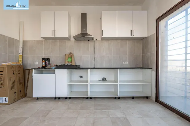 ¡DOS JOYAS EN UNA COMPRA! Casas de Ensueño en El Ventorrillo, Cullar Vega — 48