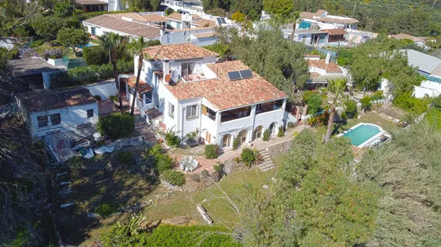 Chalet 6 habitaciones 331m² en venta - Marbella — 27