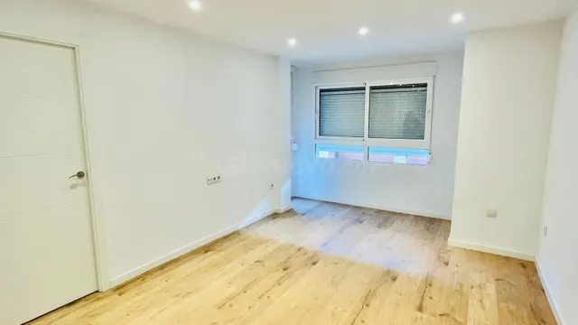 Precioso piso reformado en Carcaixent - foto 4