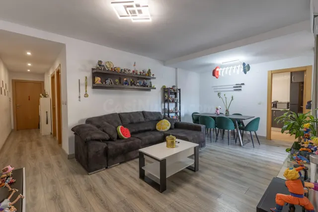 Piso con terraza de 31 m2 y cochera en el centro de hijar — 3