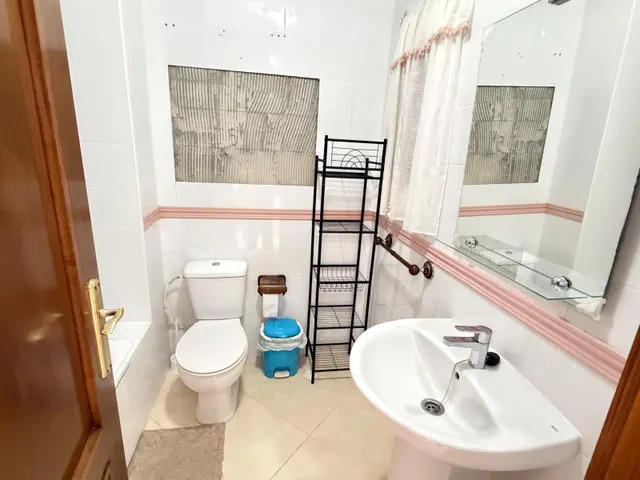 Amplio y Acogedor Piso en Antequera - Ideal para Familias — 20