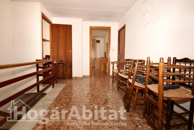 ¡Centro de Pego! Ático dúplex amplio, esquinero y semireformado con terraza y trastero — 33