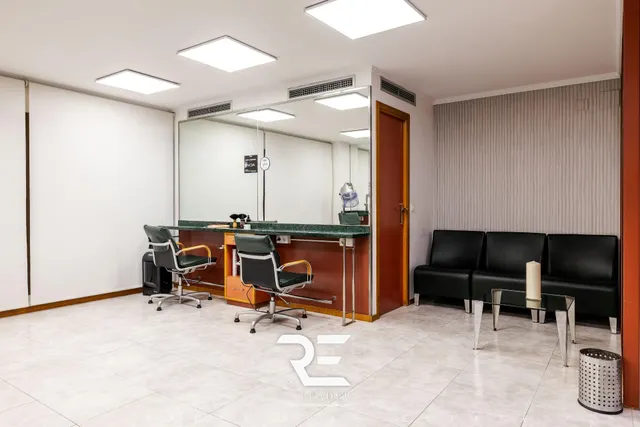 VENTA EN EXCLUSIVA DE OFICINA CON PELUQUERIA EN FUNCIONAMIENTO EN ZONA PRIME !! — 7
