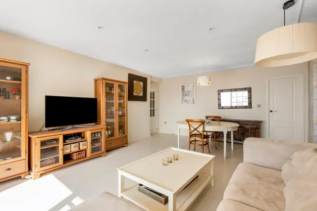 Apartamento en venta en Torrevieja, ubicado en la zona de La Loma, a pocos minutos a pie de la Playa del Cura. Primera línea de mar! — 9