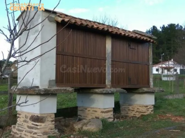 CASA DE PIEDRA CON FINCA Y HORREO - foto 2