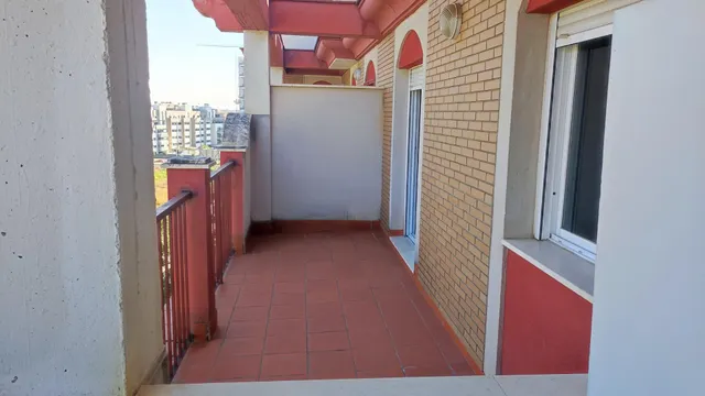 Ático junto a Hipercor. Solarium vistas 360º — 16