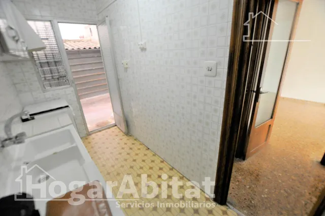 Dos terrazas privadas en esta luminosa planta baja exterior — 28
