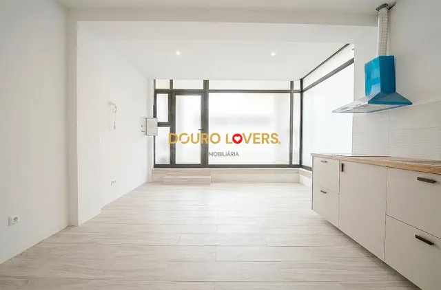 Apartamento 41m² en venta - Paranhos - foto 2