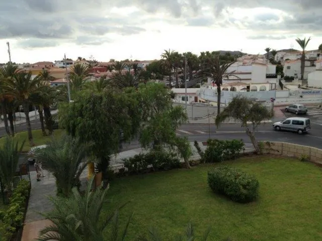 Duplex 3 hab. amplio y luminoso en costa del silencio — 8