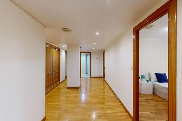 Piso de 3 dormitorios, vestidor y 134 m2 en pleno centro de Murcia – Calle Platería — 7