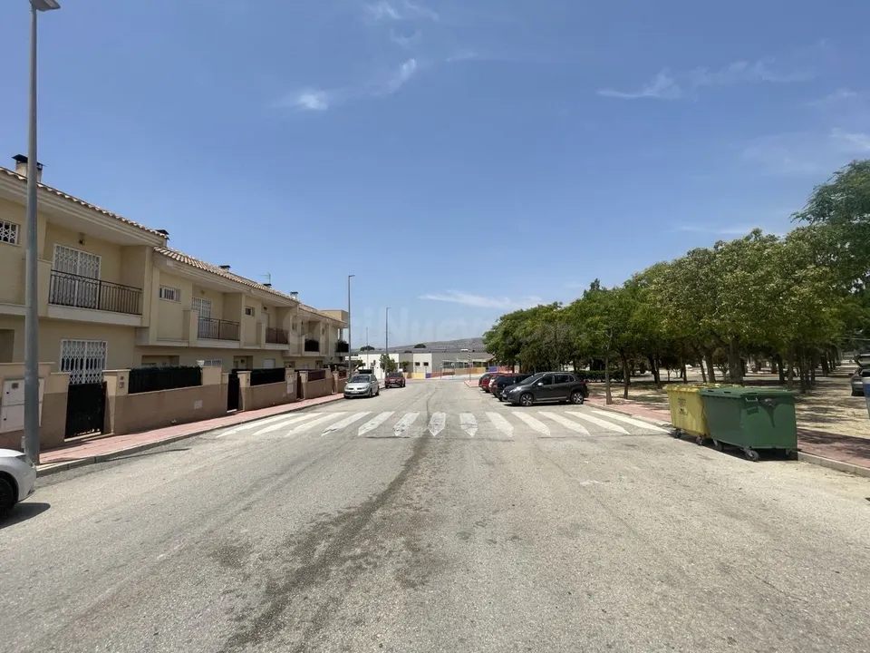Casa 4 habitaciones 115m² en venta - Estacion de blanca