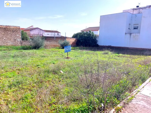 solar urbano centrico en venta en Gerena - foto 4
