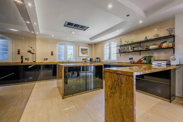 Chalet 8 habitaciones 685m² en venta - El Cortijuelo — 13