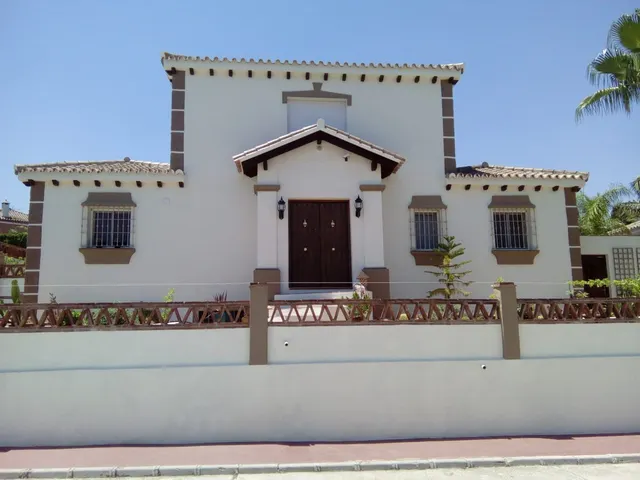 Chalet 3 habitaciones 253m² en venta - Costa del Sol — 36