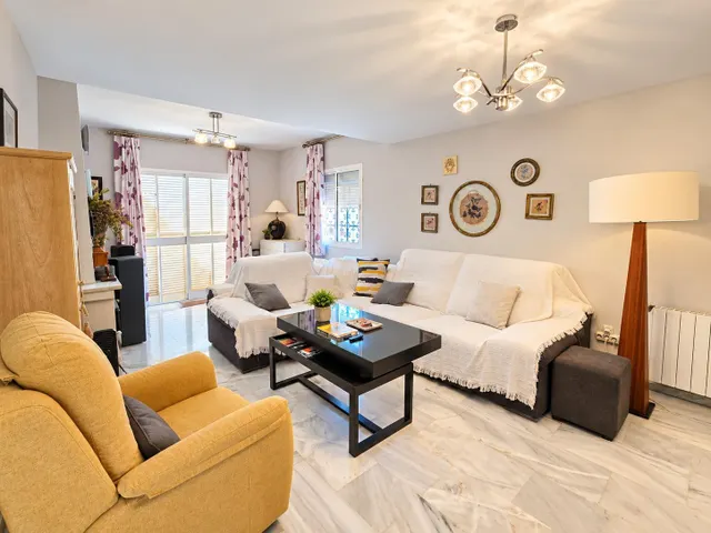 ¡VIVIENDA UNIFAMILIAR DE 245 M2 EN MAIRENA DEL ALJARAFE! — 7