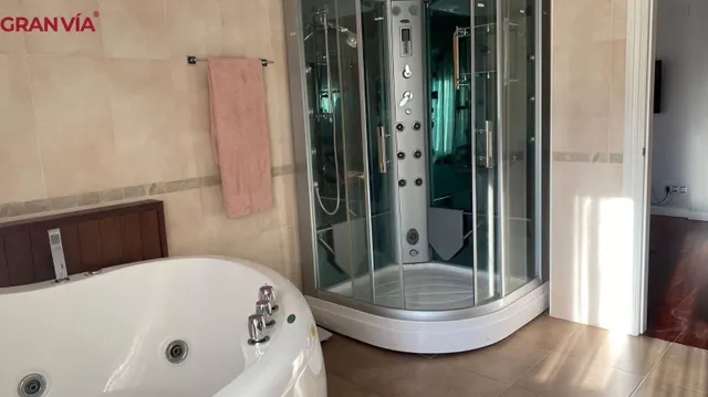 Gran chalet en urbanización de lujo en Navarrete — 21