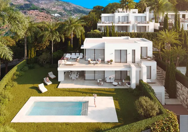 Preciosas villas en Mijas con vistas panorámicas al mar y montaña — 3