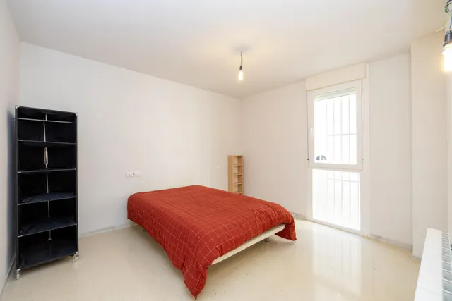 **Piso en venta en Carretera de la Sierra - Oportunidad única** — 26