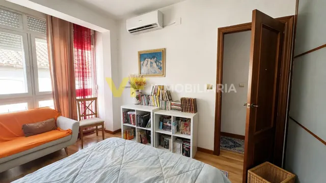 ¡Vive el Centro. Invierte en Málaga! — 12
