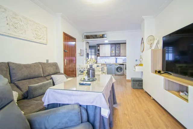 ¡Oportunidad única en Torreblanca! Espectacular piso completamente reformado y amueblado — 5
