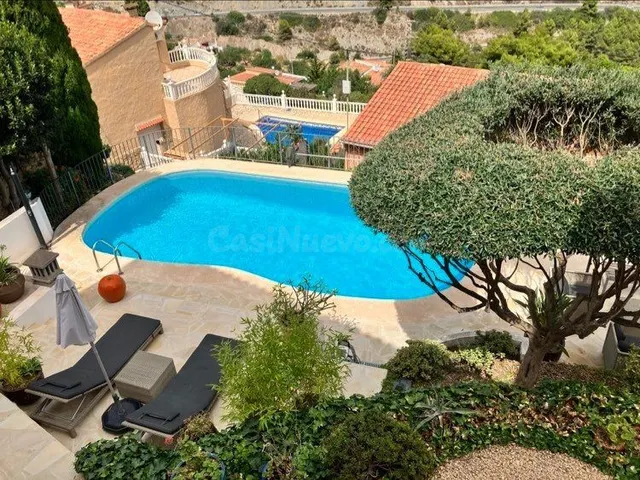 Villa 4 habitaciones en venta - Canuta — 4