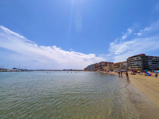 FABULOSO APARTAMENTO A UNOS PASOS DE LA PLAYA, RODEADO DE TODOS LOS SERVICIOS, IDONEO COMO VACACIONAL — 26