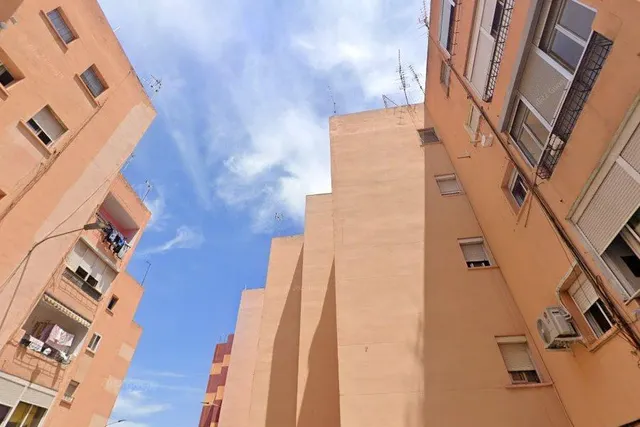 PISO DE 3 habitaciones — 12
